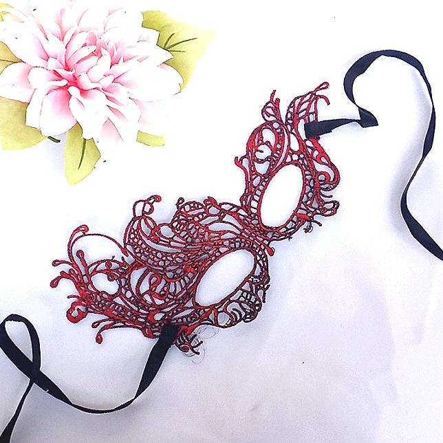 Scroll Face Mask